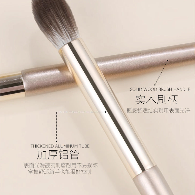 New Makeup Brush Set of 15 Gold-Plated Brushes, Complete Set of Soft-Bristled Eye Shadow Brushes, Ready for Makeup Application