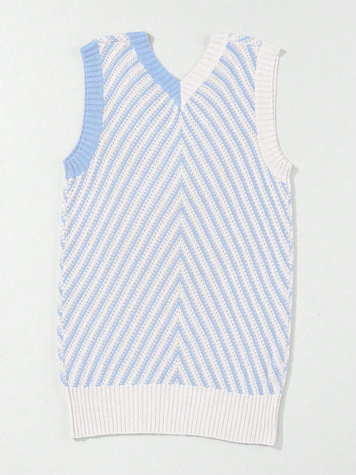 2026 New Women's Multi-Color Stripe Contrast Casual Ribbed V-Neck Vest Summer Vacation Style Ladies' Fashion Top